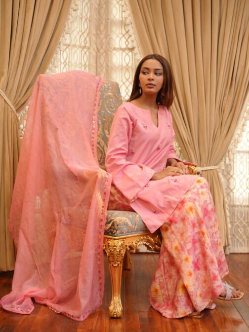 Best women clothing brand in Pakistan - KISSA